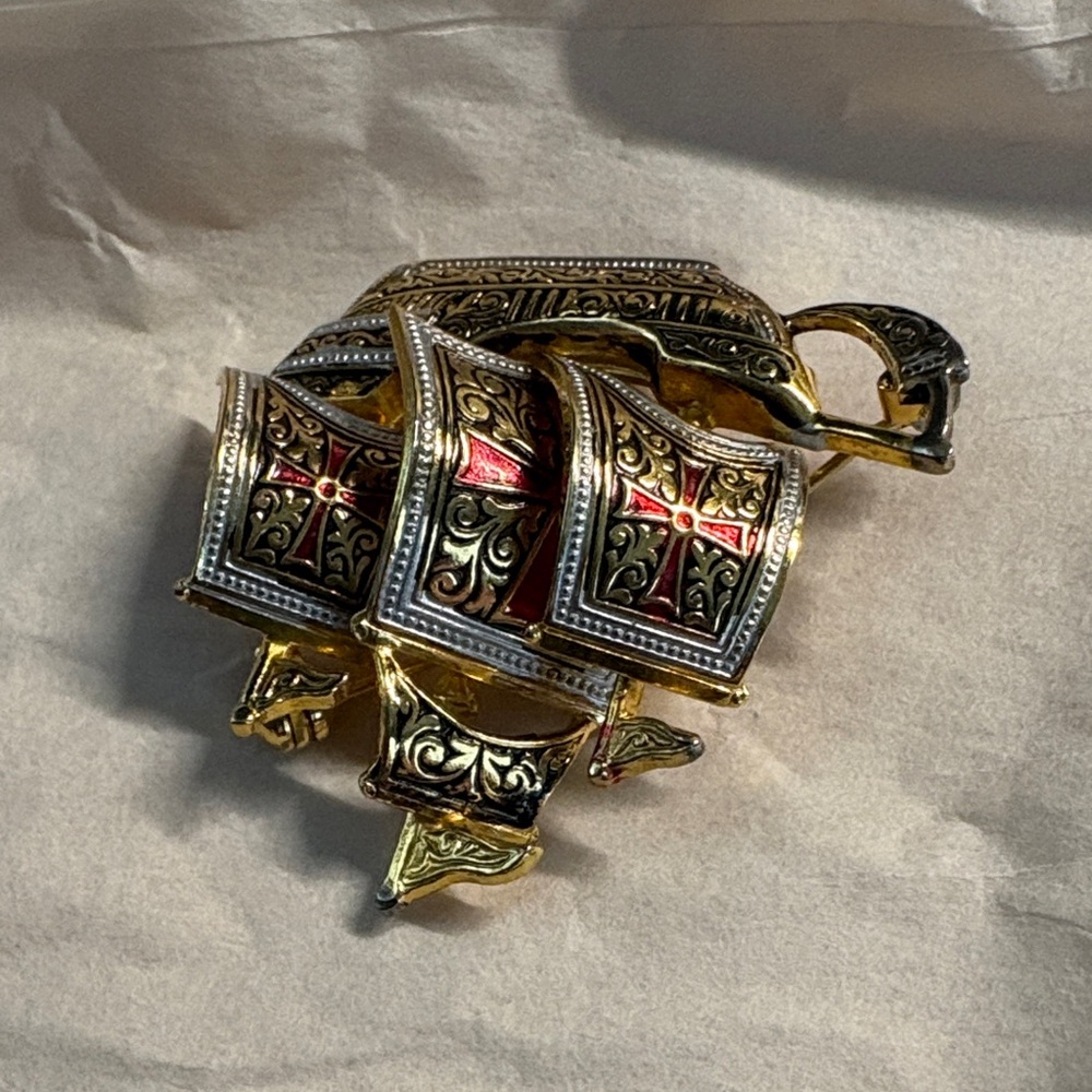 Vintage Spanish Damascene Brooch - Picture 4 of 9